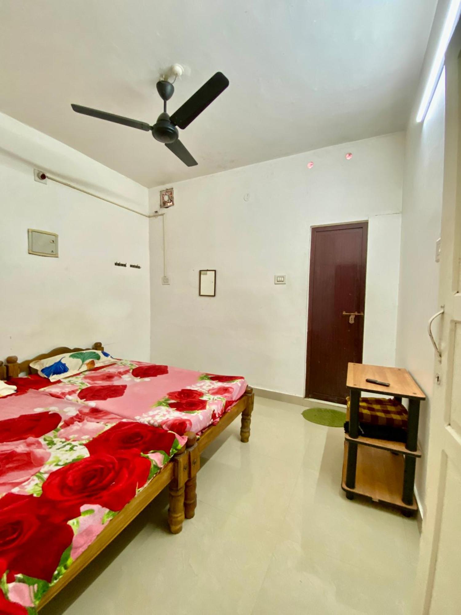 Rajatheeram Beach Homestay & Backwater Cruise Alleppey Alappuzha Exterior foto